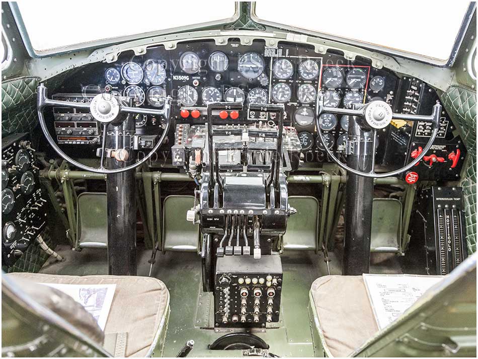 Boeing B17 Cockpit